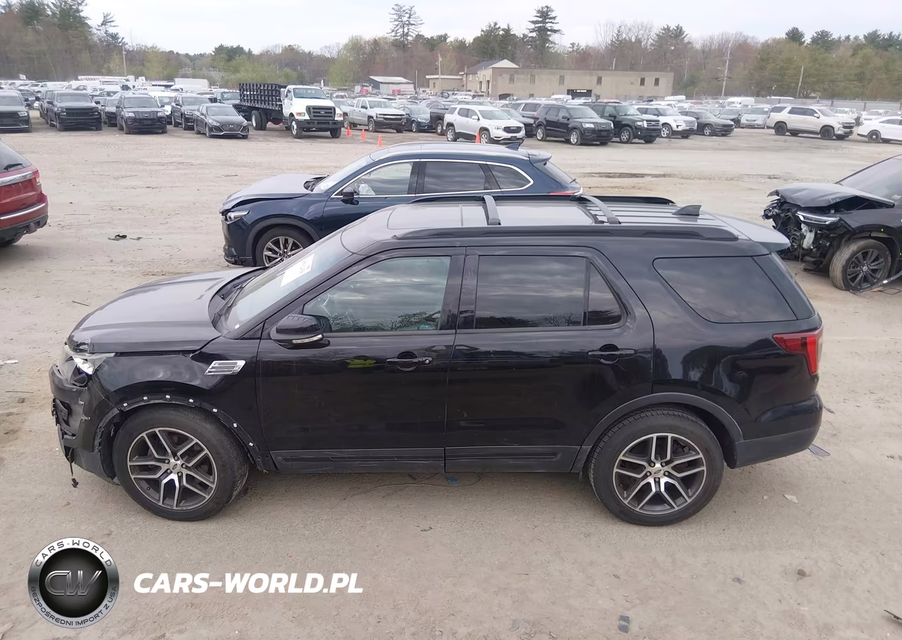 2016 Ford Explorer Sport VIN:1FM5K8GT1GGB77698 - 15