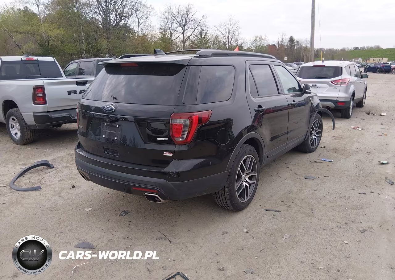 2016 Ford Explorer Sport VIN:1FM5K8GT1GGB77698 - 4