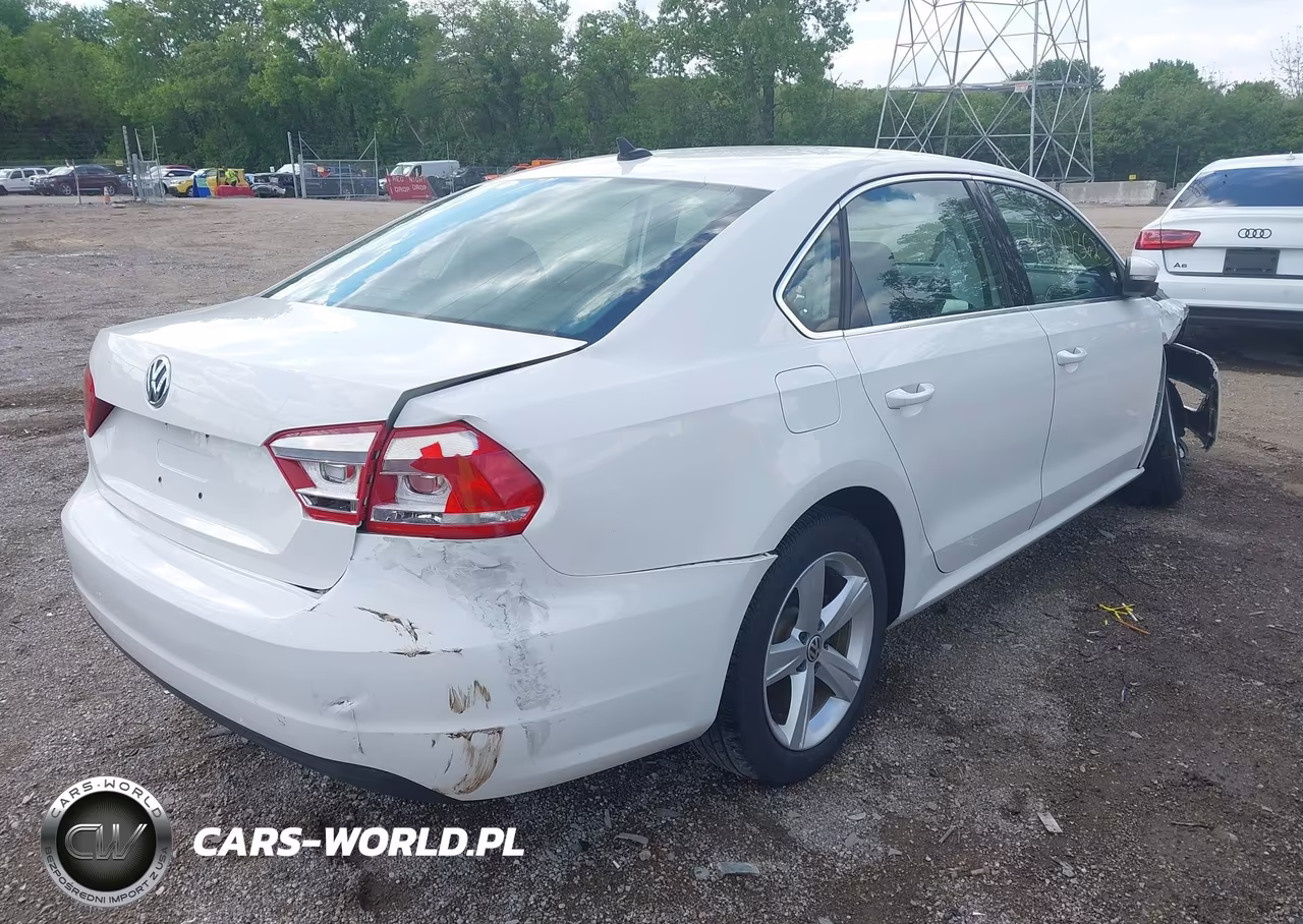 2013 Volkswagen Passat 2.5L Se VIN:1VWBP7A39DC115476 - 4