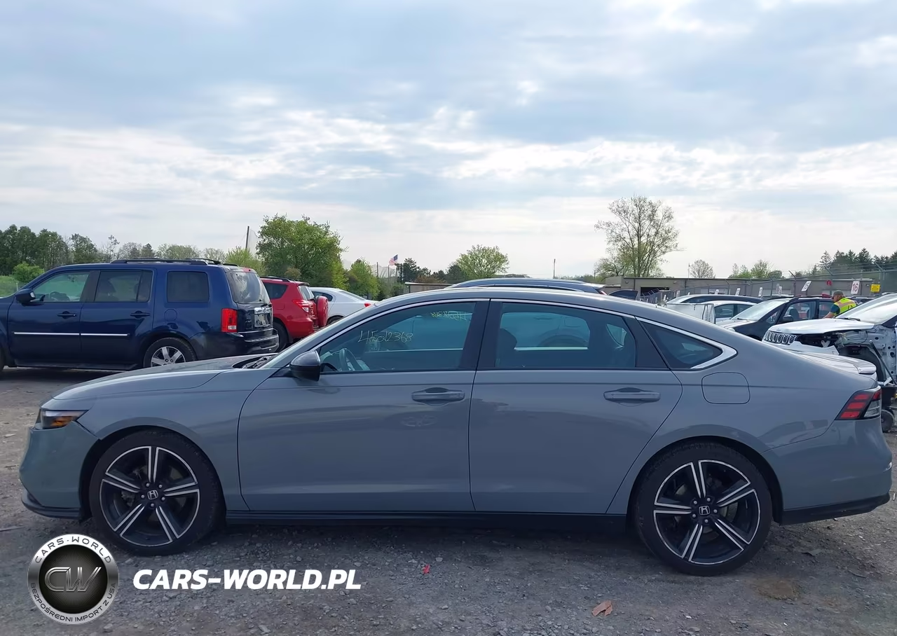 2024 Honda Accord Hybrid Sport VIN:1HGCY2F52RA010641 - 15