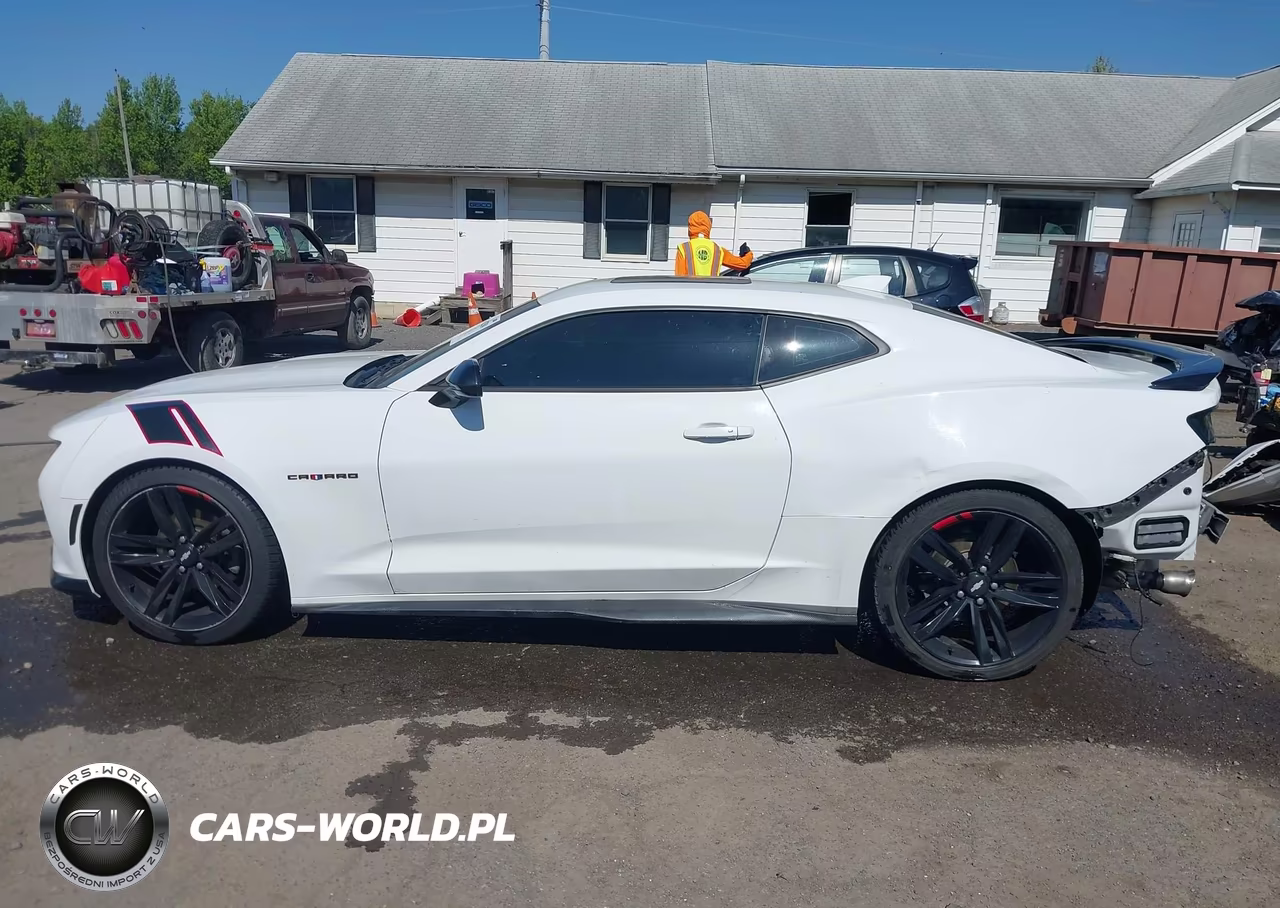 2018 Chevrolet Camaro 1Lt VIN:1G1FB1RX1J0190492 - 15