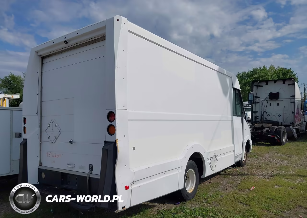 2012 Isuzu Commercial Van VIN:JALB4T178C7W00432 - 4