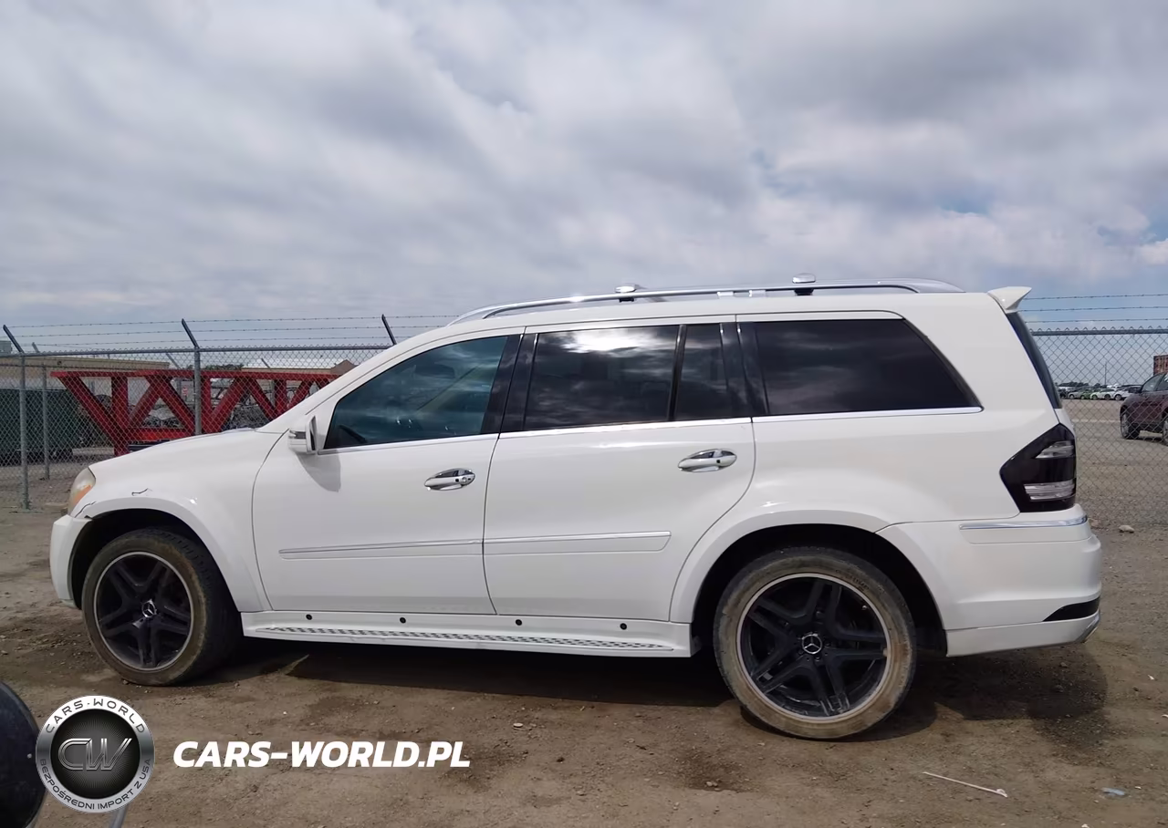 2012 Mercedes-Benz Gl 550 4Matic VIN:4JGBF8GE0CA767090 - 14