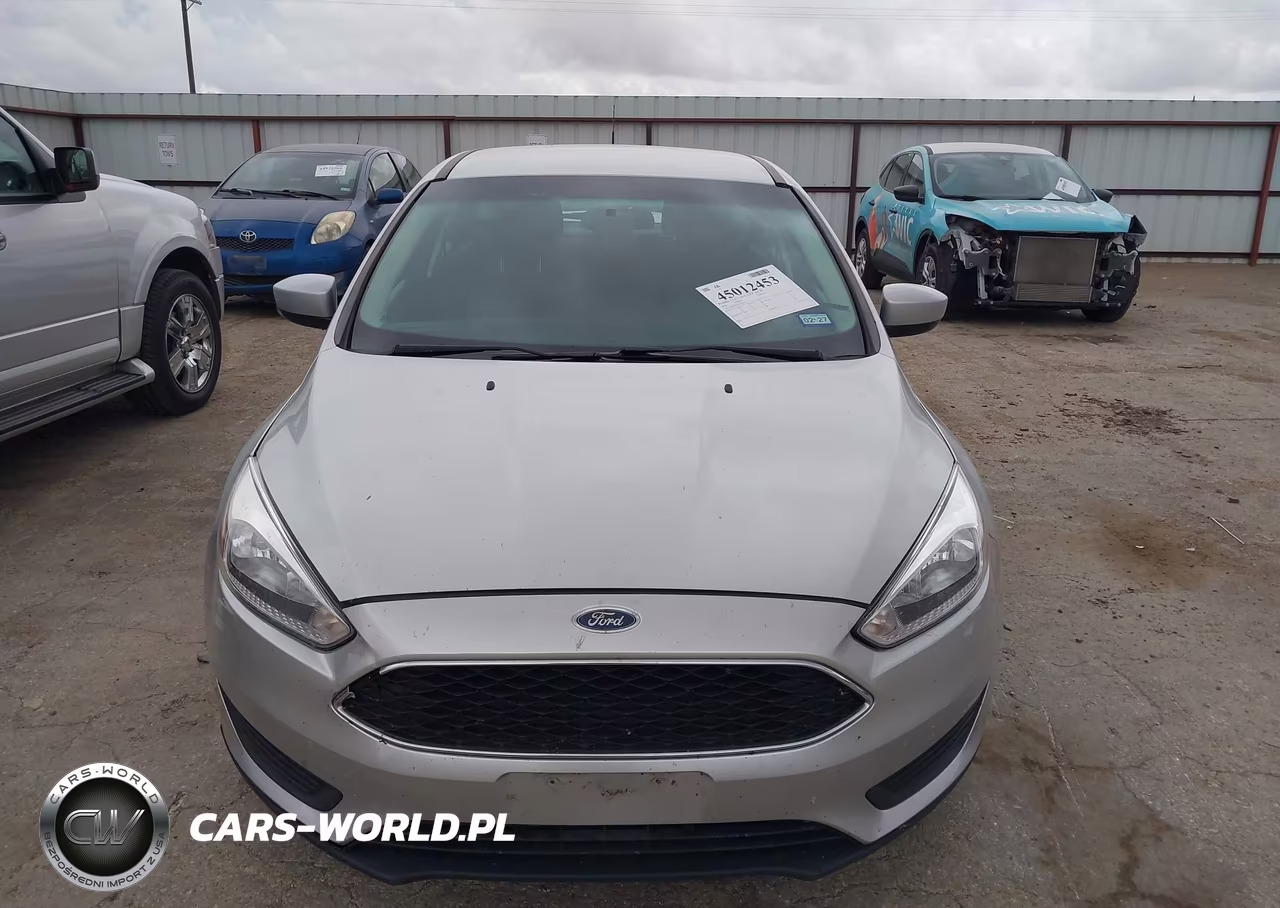 2018 Ford Focus Se VIN:1FADP3K25JL272479 - 12