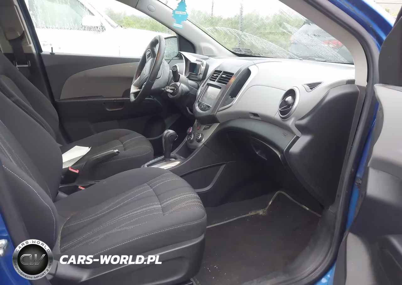 2016 Chevrolet Sonic Lt Auto VIN:1G1JC5SH8G4165818 - 5