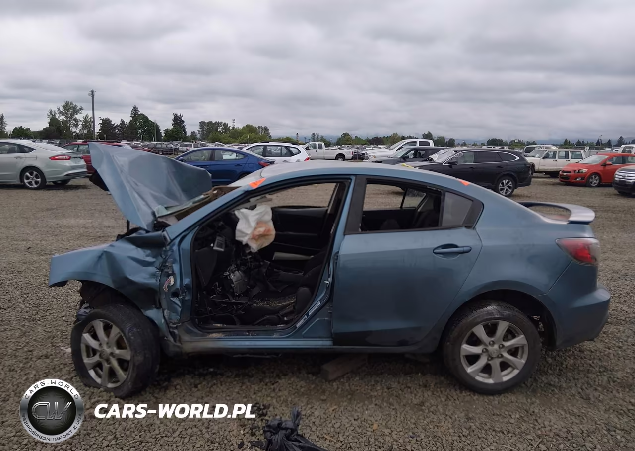 2011 Mazda Mazda3 I Touring VIN:JM1BL1VG8B1484797 - 15