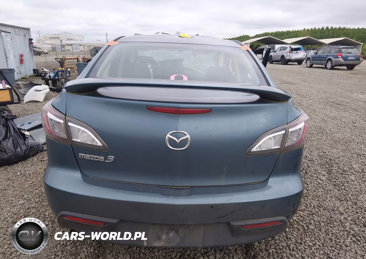 2011 Mazda Mazda3 I Touring VIN:JM1BL1VG8B1484797 - 17