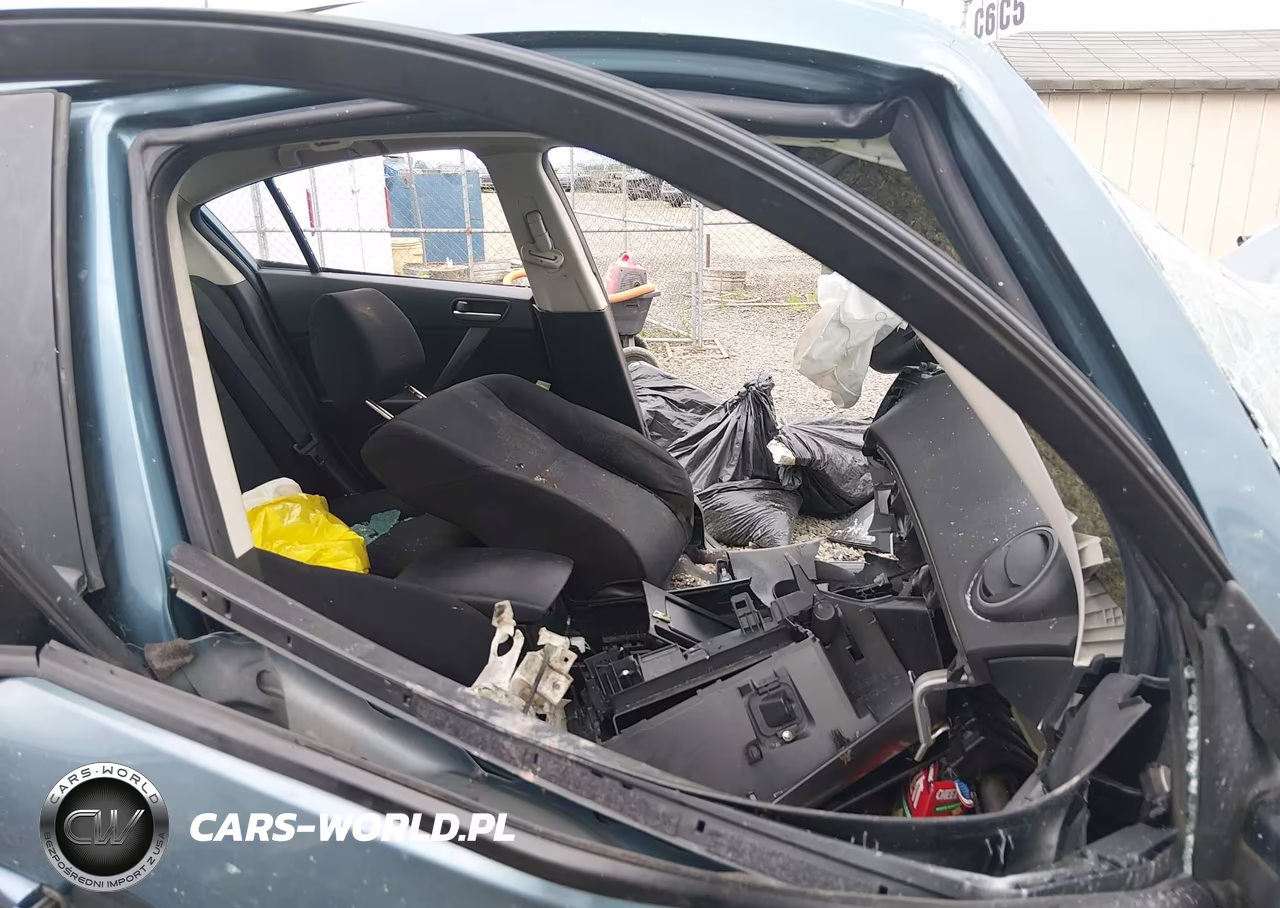 2011 Mazda Mazda3 I Touring VIN:JM1BL1VG8B1484797 - 5