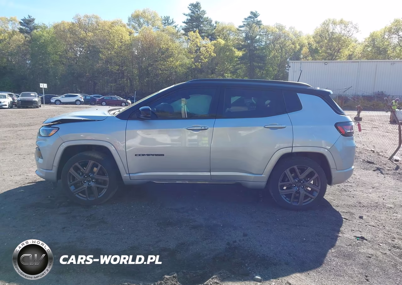 2025 Jeep Compass Limited 4X4 VIN:3C4NJDCN0ST535305 - 14