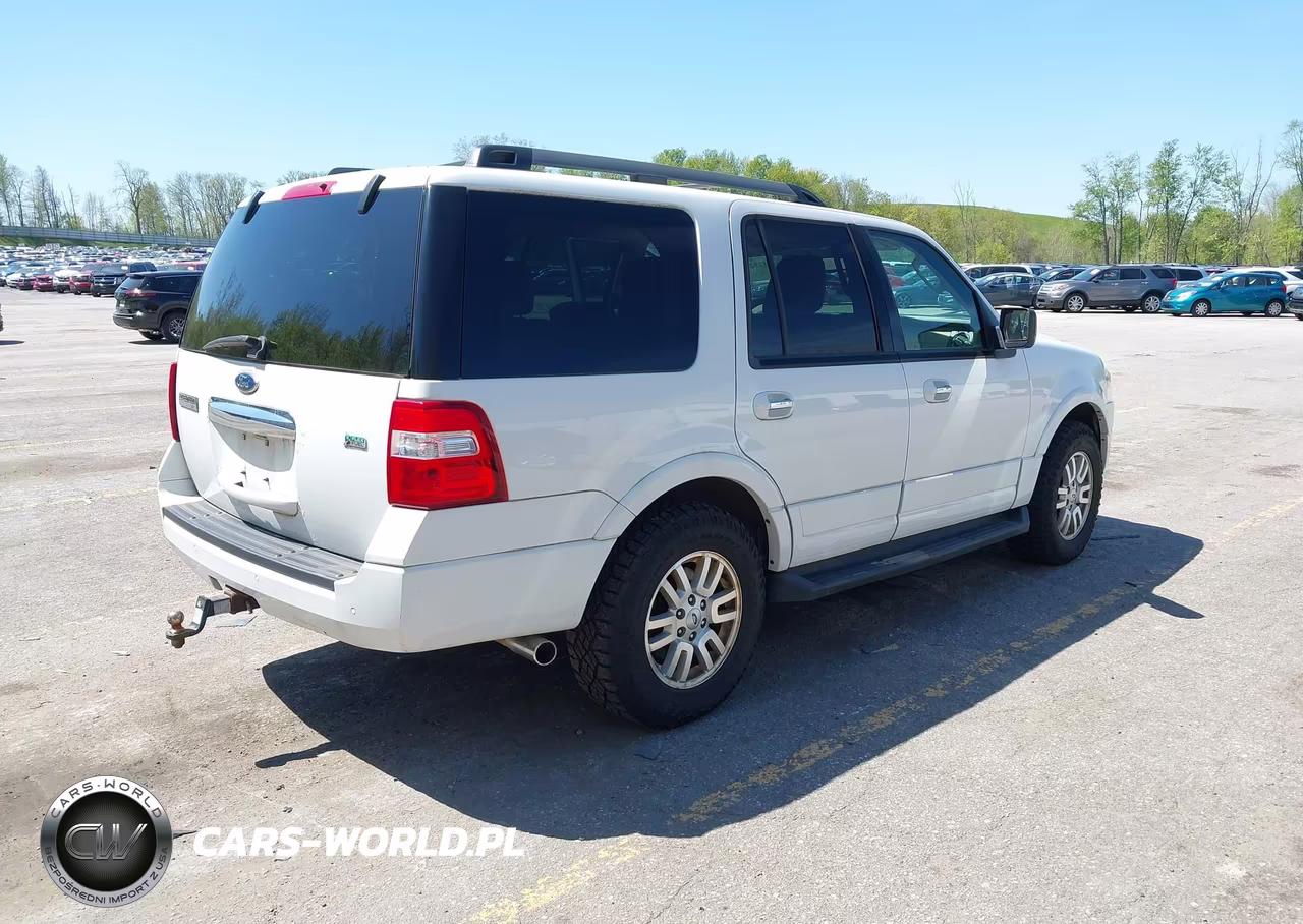 2011 Ford Expedition Xlt VIN:1FMJU1H59BEF38423 - 4
