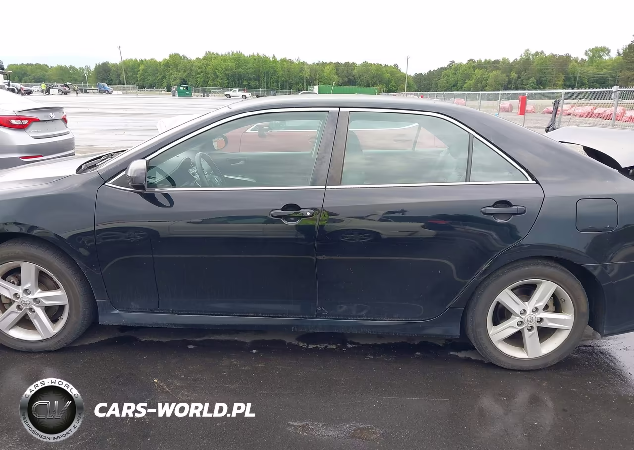 2014 Toyota Camry Se VIN:4T1BF1FK5EU365971 - 14