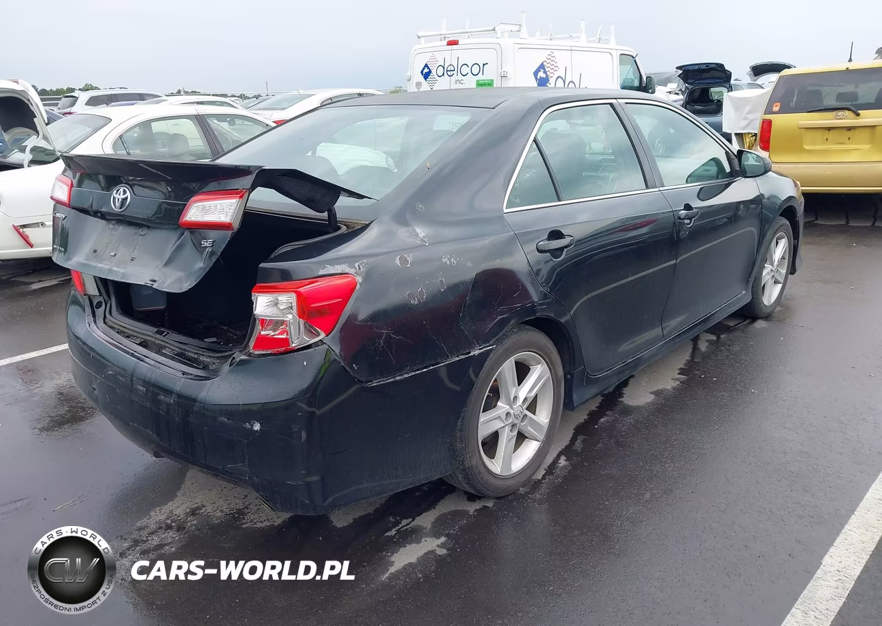 2014 Toyota Camry Se VIN:4T1BF1FK5EU365971 - 4