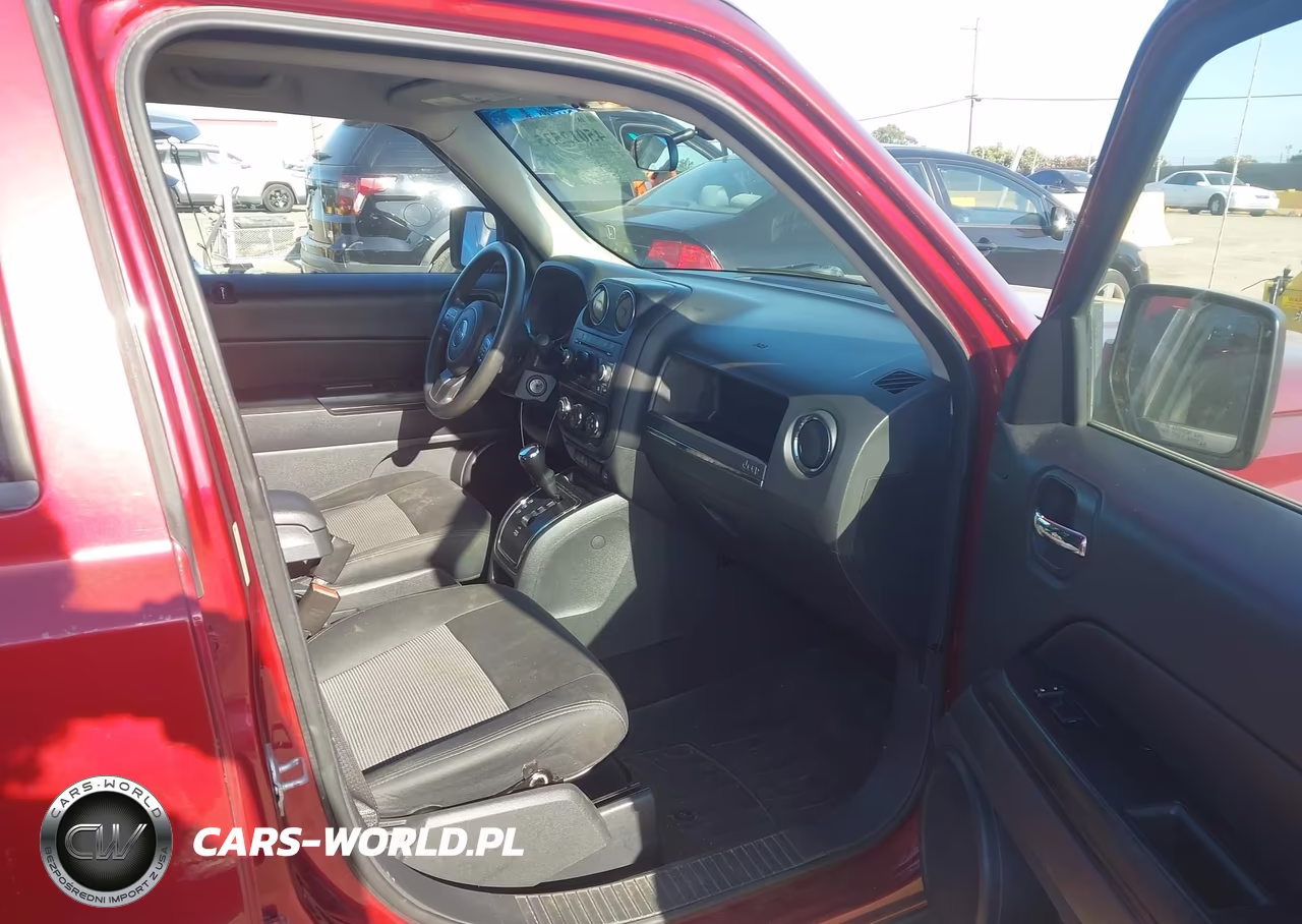2012 Jeep Patriot Sport VIN:1C4NJRBB3CD548903 - 5