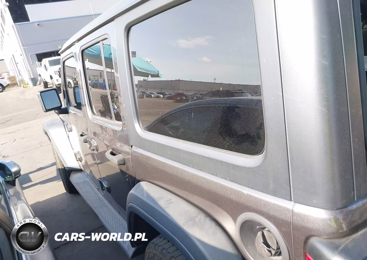 2018 Jeep Wrangler Unlimited Sport S 4X4 VIN:1C4HJXDN1JW201905 - 15