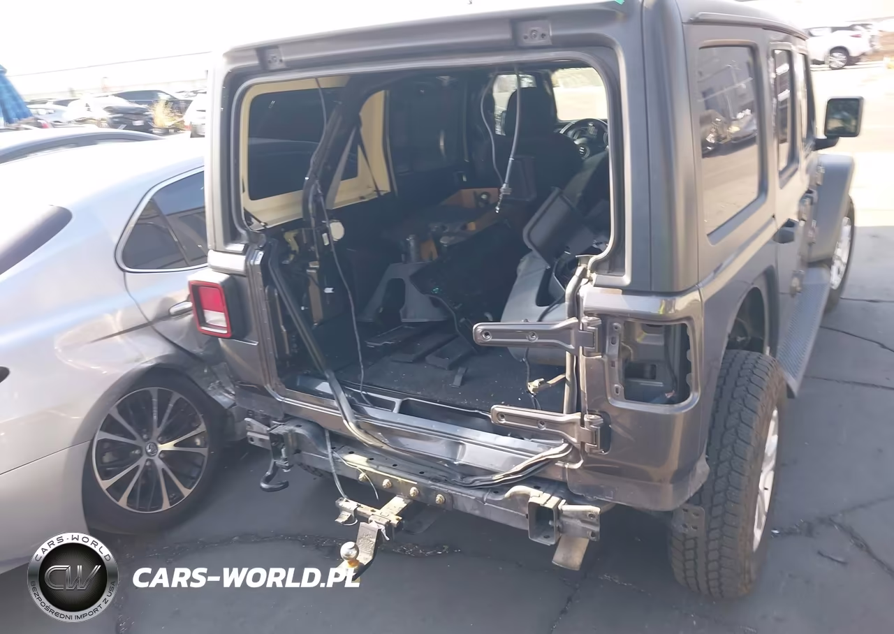 2018 Jeep Wrangler Unlimited Sport S 4X4 VIN:1C4HJXDN1JW201905 - 17