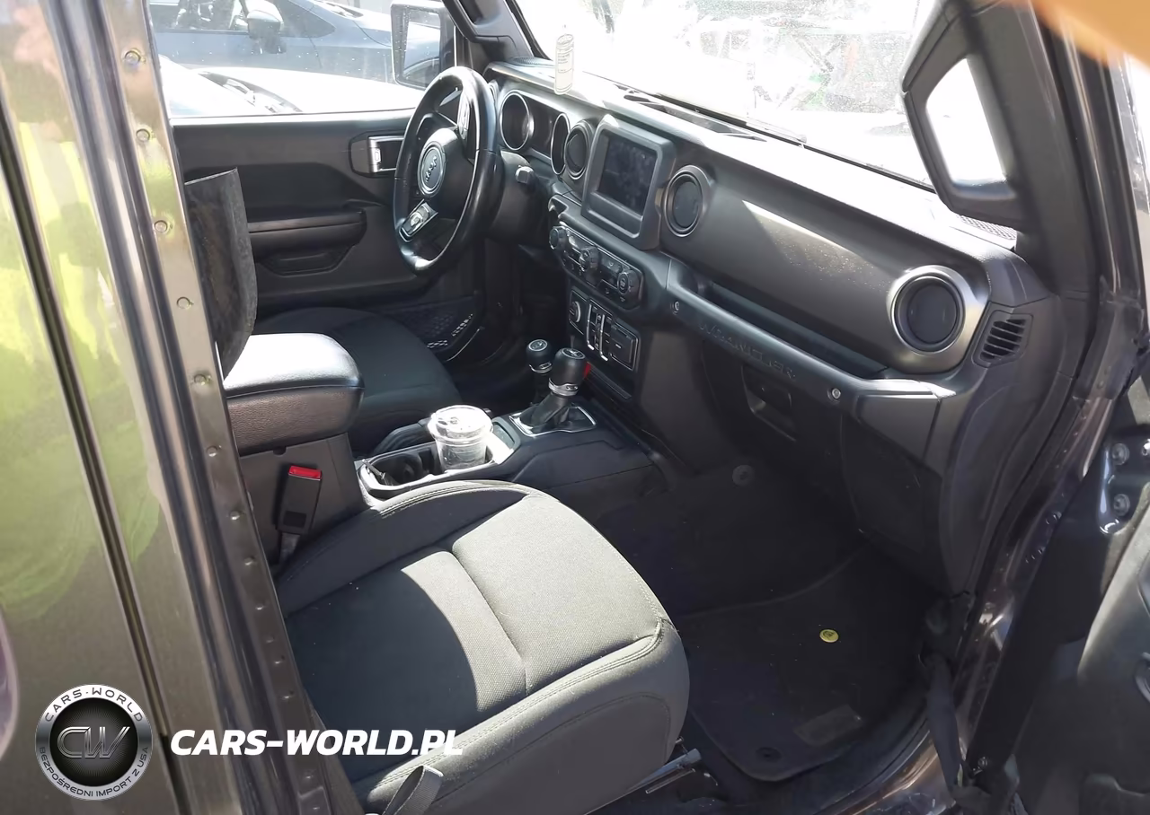 2018 Jeep Wrangler Unlimited Sport S 4X4 VIN:1C4HJXDN1JW201905 - 5