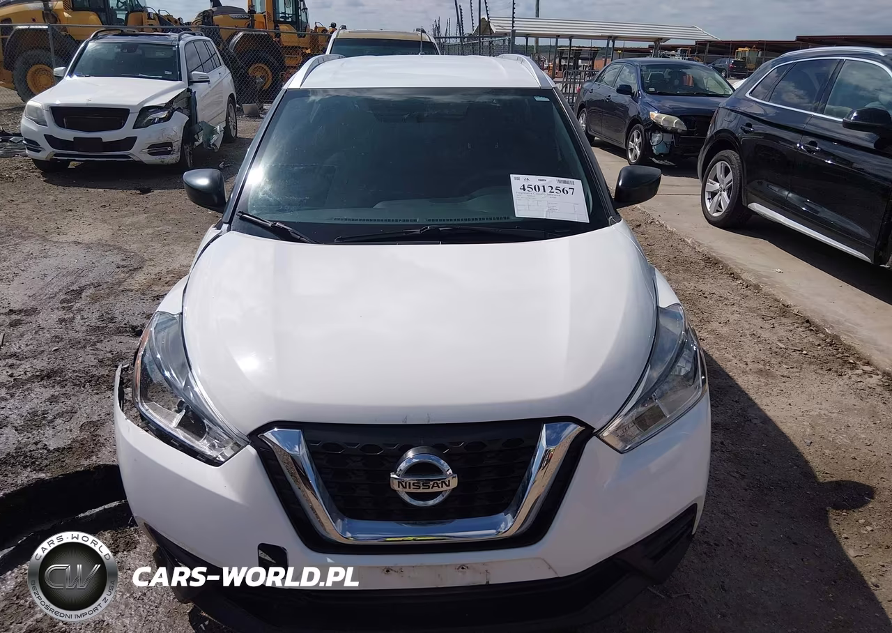2019 Nissan Kicks S VIN:3N1CP5CU8KL562547 - 12