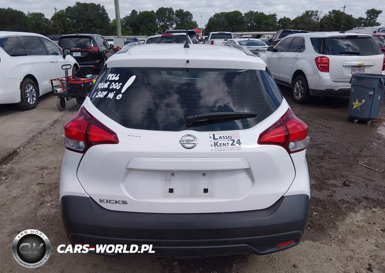 2019 Nissan Kicks S VIN:3N1CP5CU8KL562547 - 16