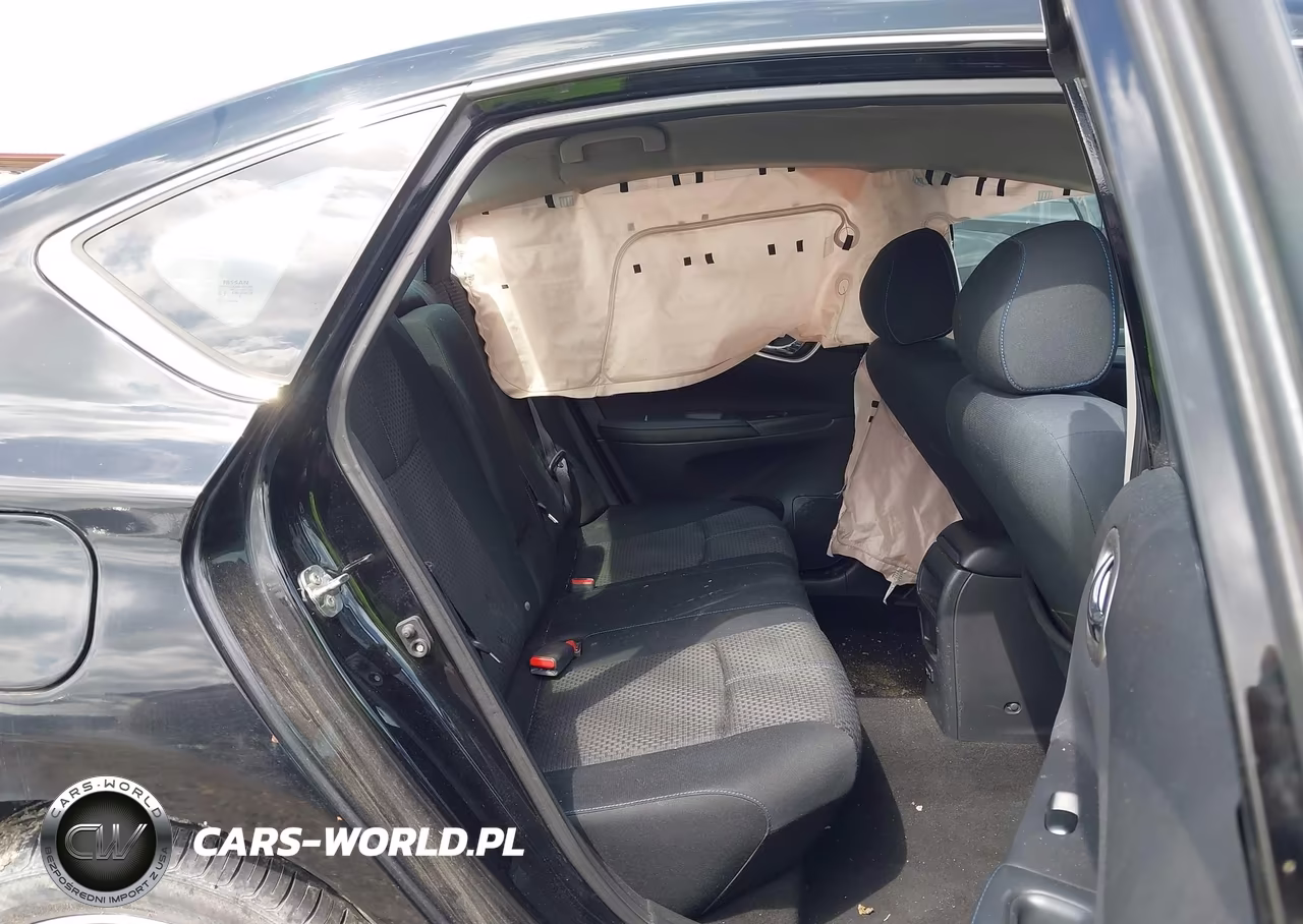 2019 Nissan Sentra Sr VIN:3N1AB7AP4KY307668 - 8