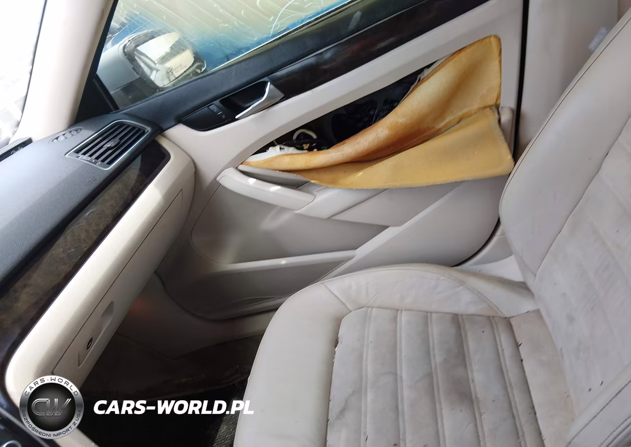 2015 Volkswagen Passat 1.8T Sel Premium VIN:1VWCS7A38FC023944 - 5