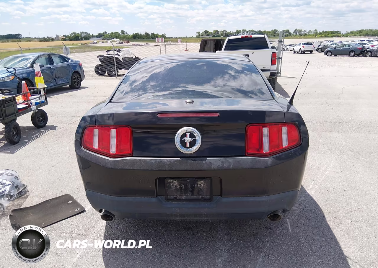 2012 Ford Mustang V6 Premium VIN:1ZVBP8AM1C5207232 - 17