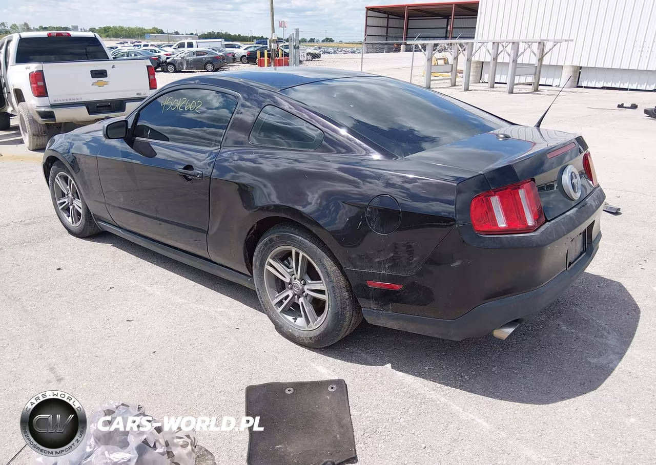 2012 Ford Mustang V6 Premium VIN:1ZVBP8AM1C5207232 - 3