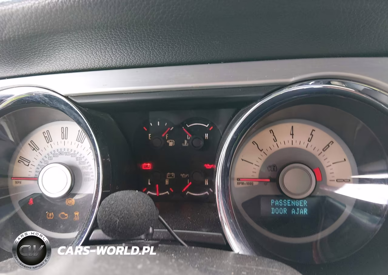 2012 Ford Mustang V6 Premium VIN:1ZVBP8AM1C5207232 - 7