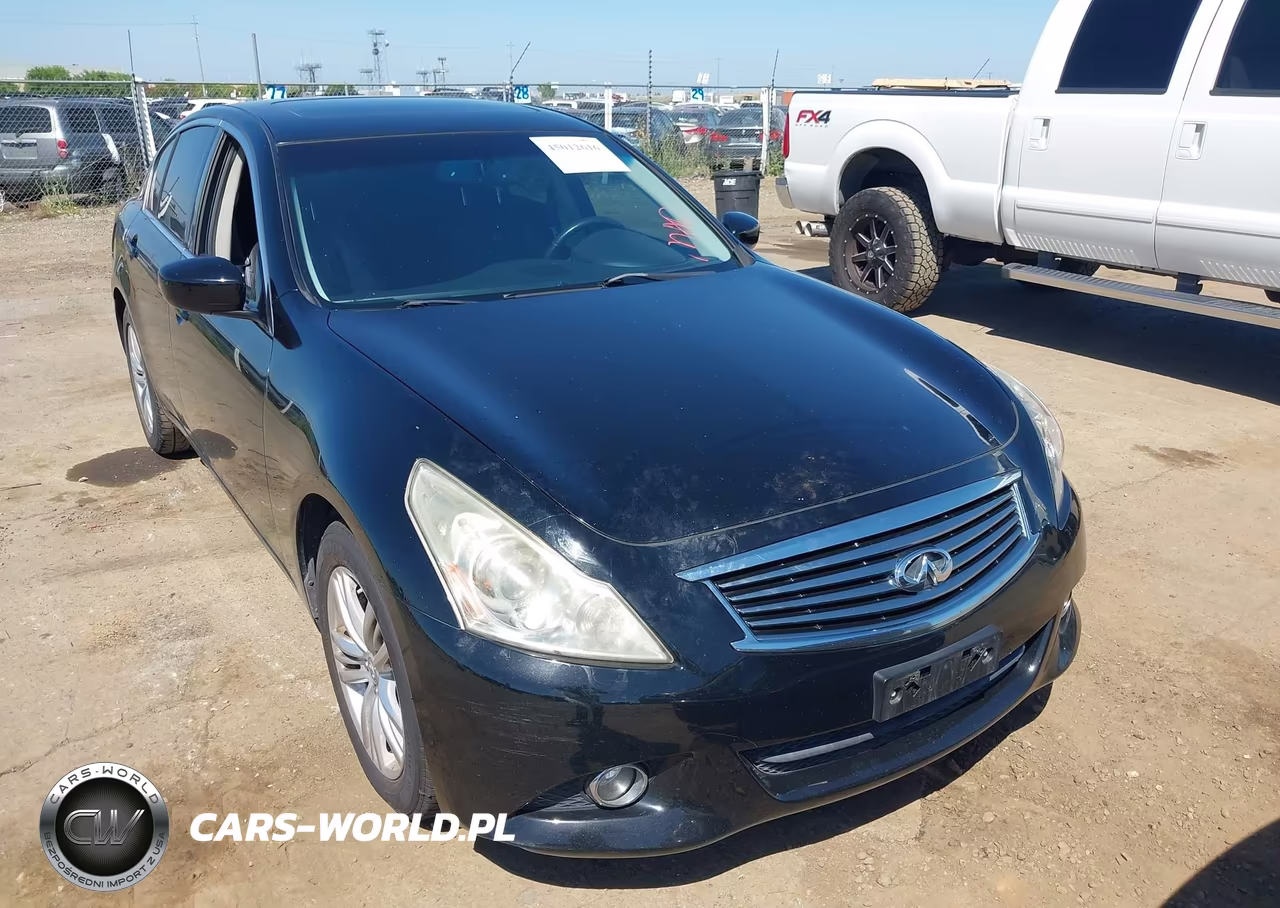 2013 Infiniti G37X
