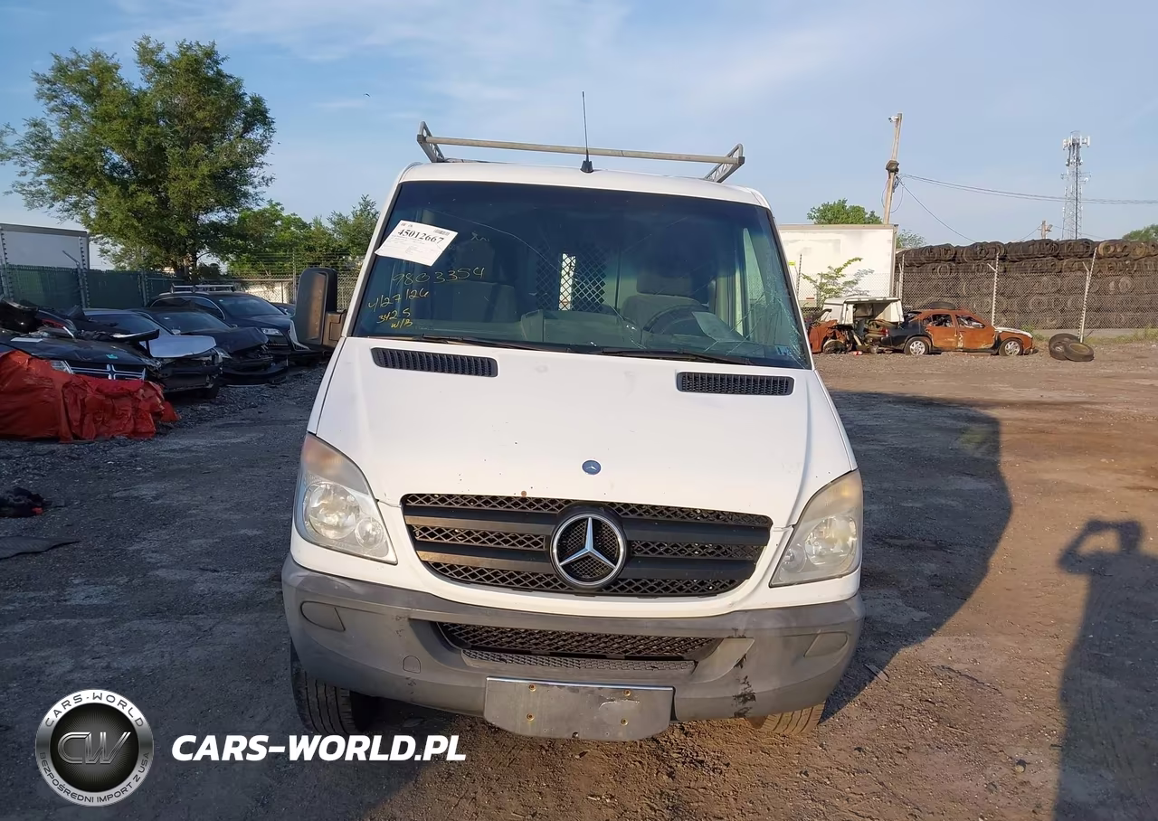 2012 Mercedes-Benz Sprinter 2500 Normal Roof VIN:WD3PE7CC9C5615016 - 13