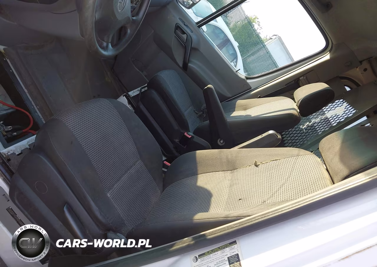 2012 Mercedes-Benz Sprinter 2500 Normal Roof VIN:WD3PE7CC9C5615016 - 21