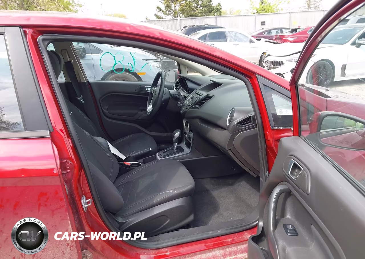 2014 Ford Fiesta Se VIN:3FADP4BJ5EM148021 - 5