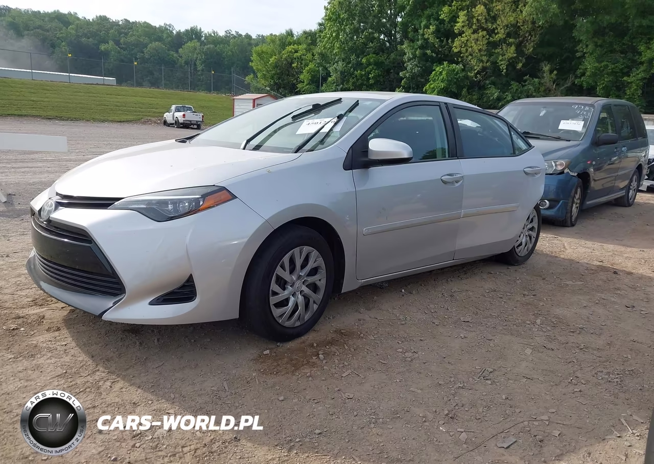 2018 Toyota Corolla Le VIN:5YFBURHE5JP738708 - 2