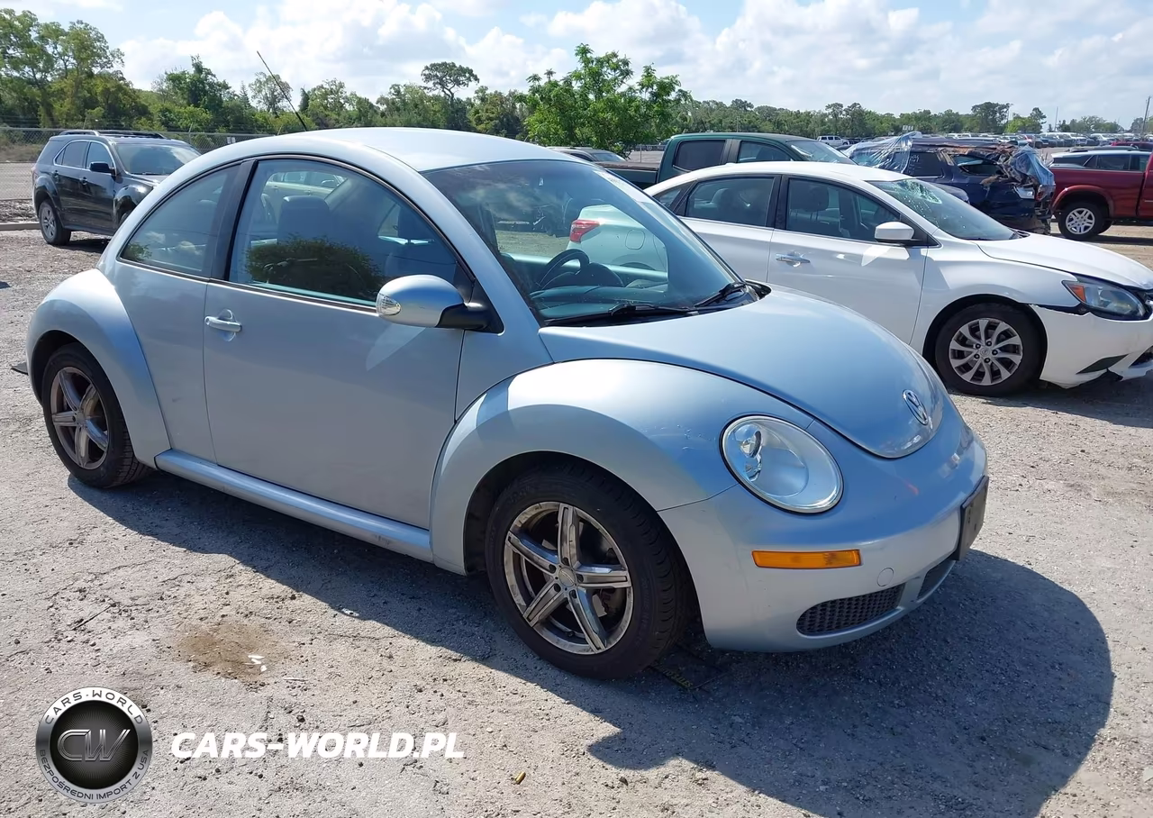 2010 Volkswagen New Beetle 2.5L