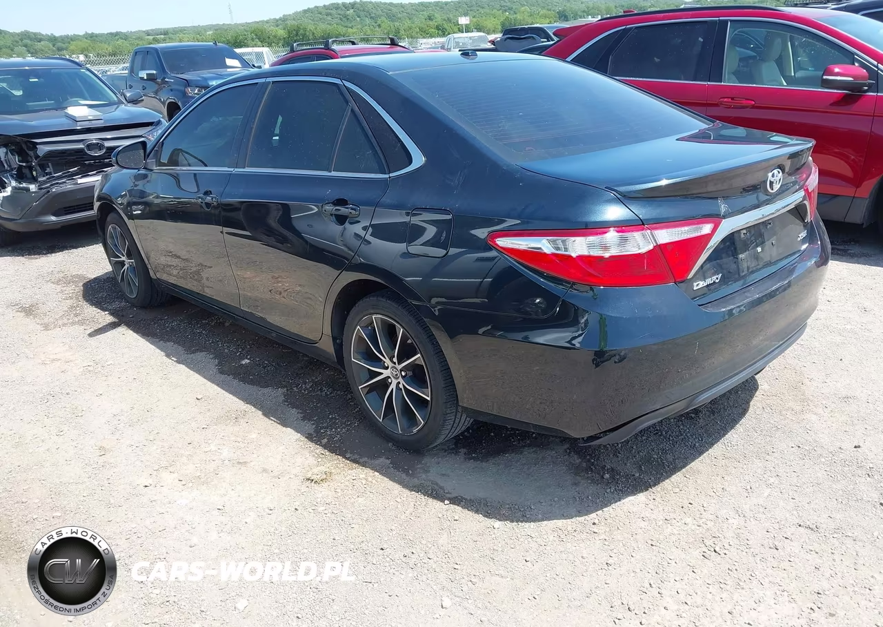 2017 Toyota Camry Xse VIN:4T1BF1FK7HU315416 - 3