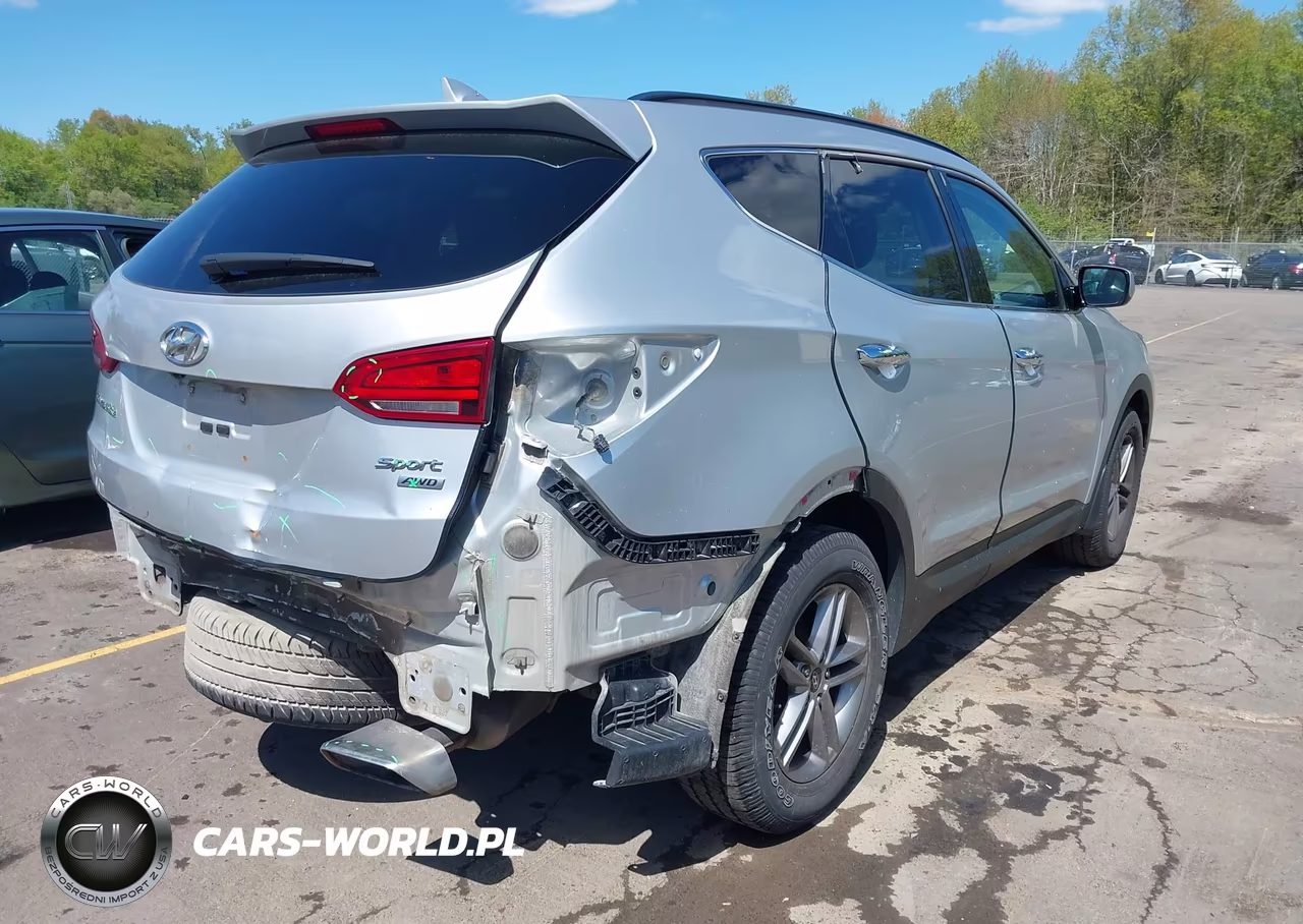 2017 Hyundai Santa Fe Sport 2.4L VIN:5XYZUDLB5HG445761 - 4