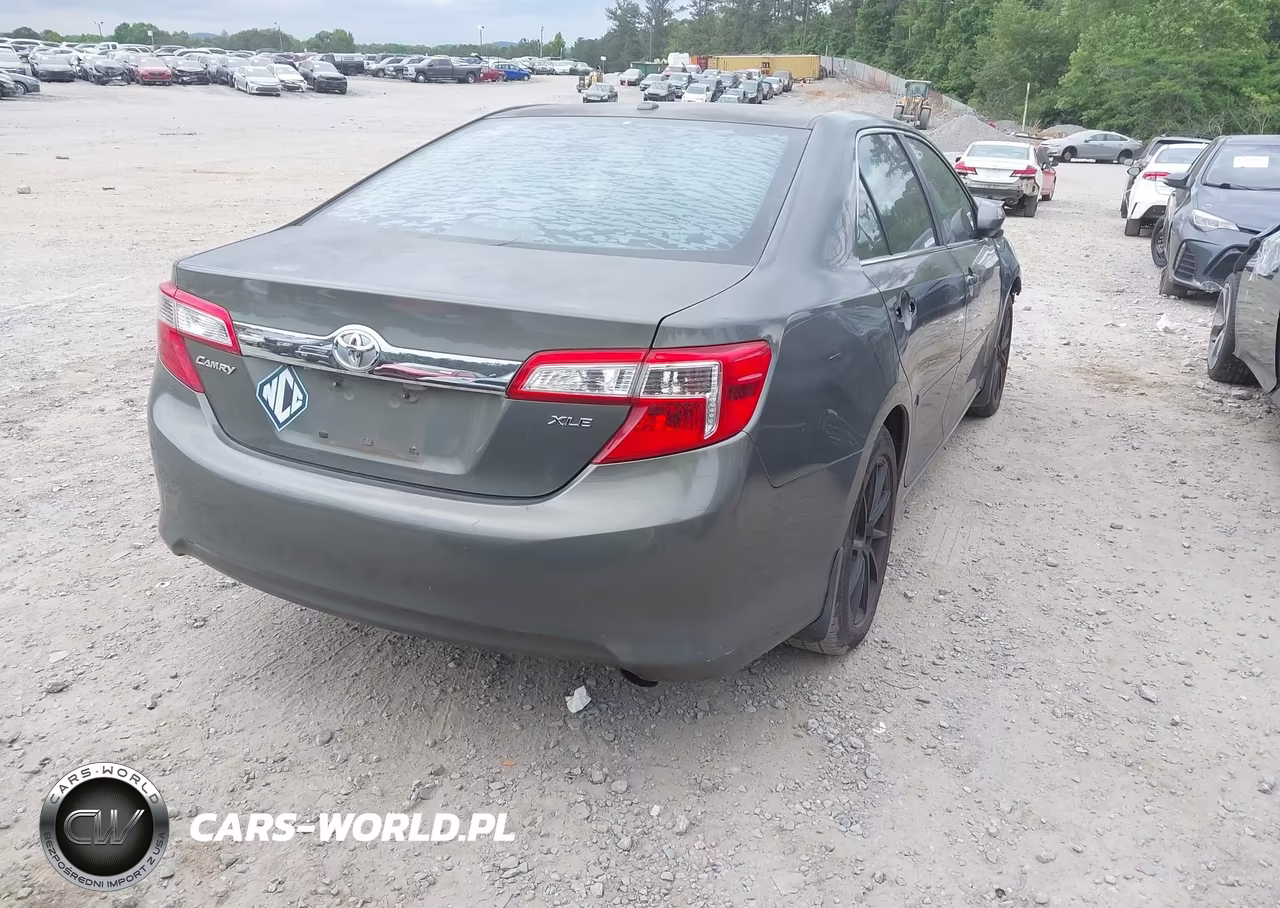 2012 Toyota Camry Xle VIN:4T1BF1FK5CU595510 - 4