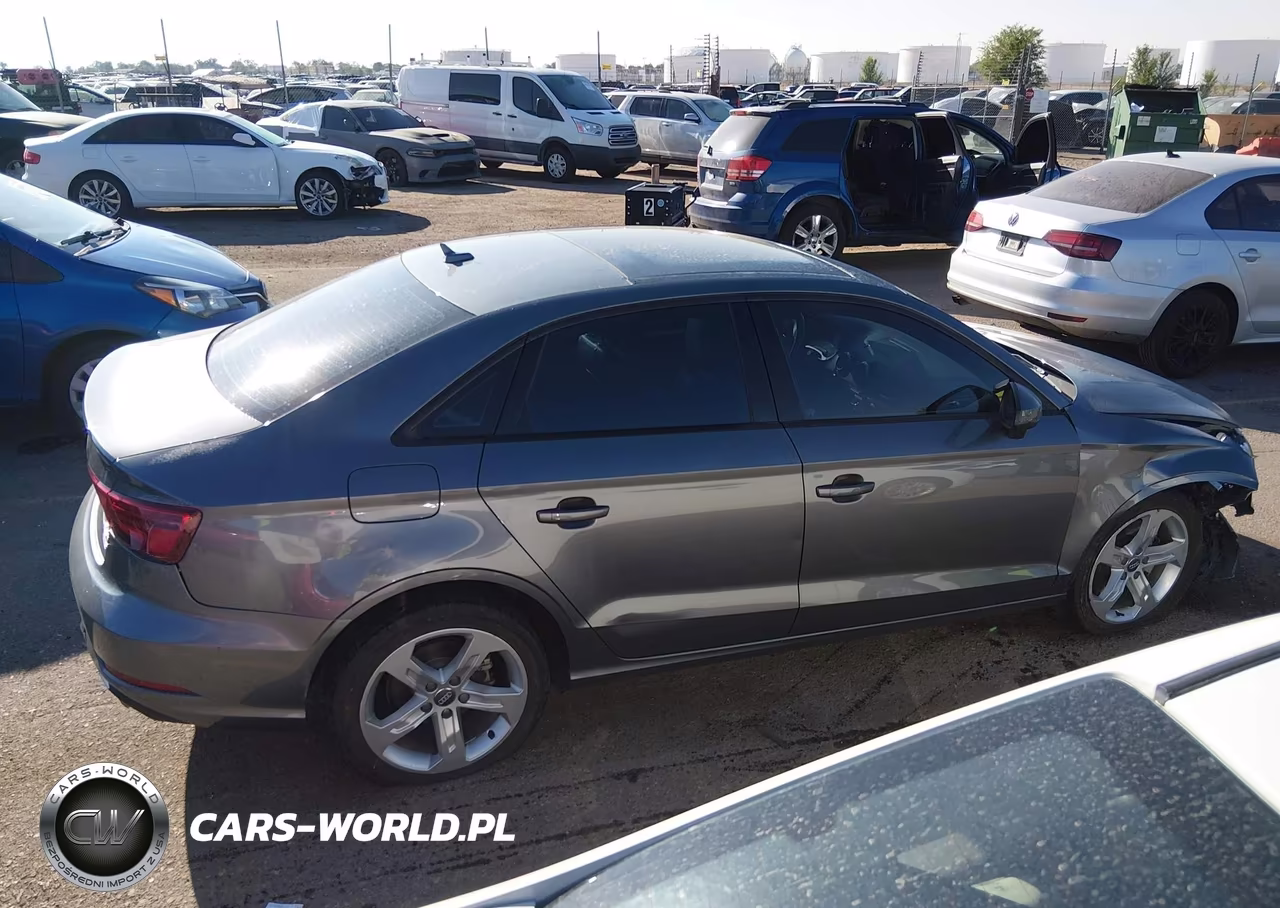 2017 Audi A3 2.0T Premium VIN:WAUB8GFF3H1011132 - 13