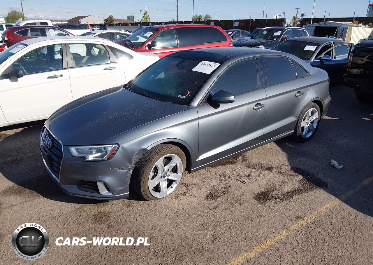 2017 Audi A3 2.0T Premium VIN:WAUB8GFF3H1011132 - 2