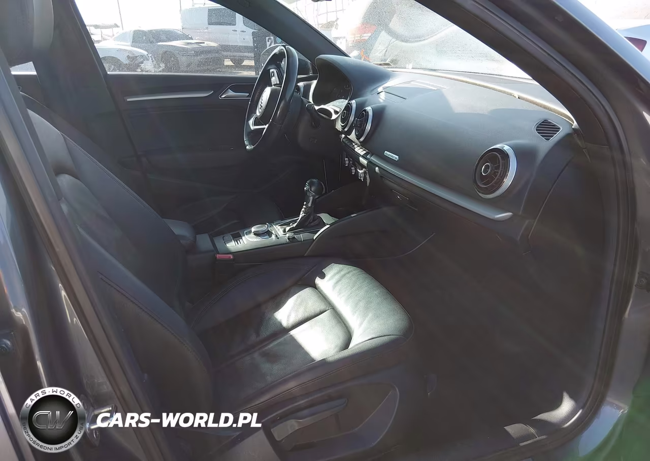 2017 Audi A3 2.0T Premium VIN:WAUB8GFF3H1011132 - 5