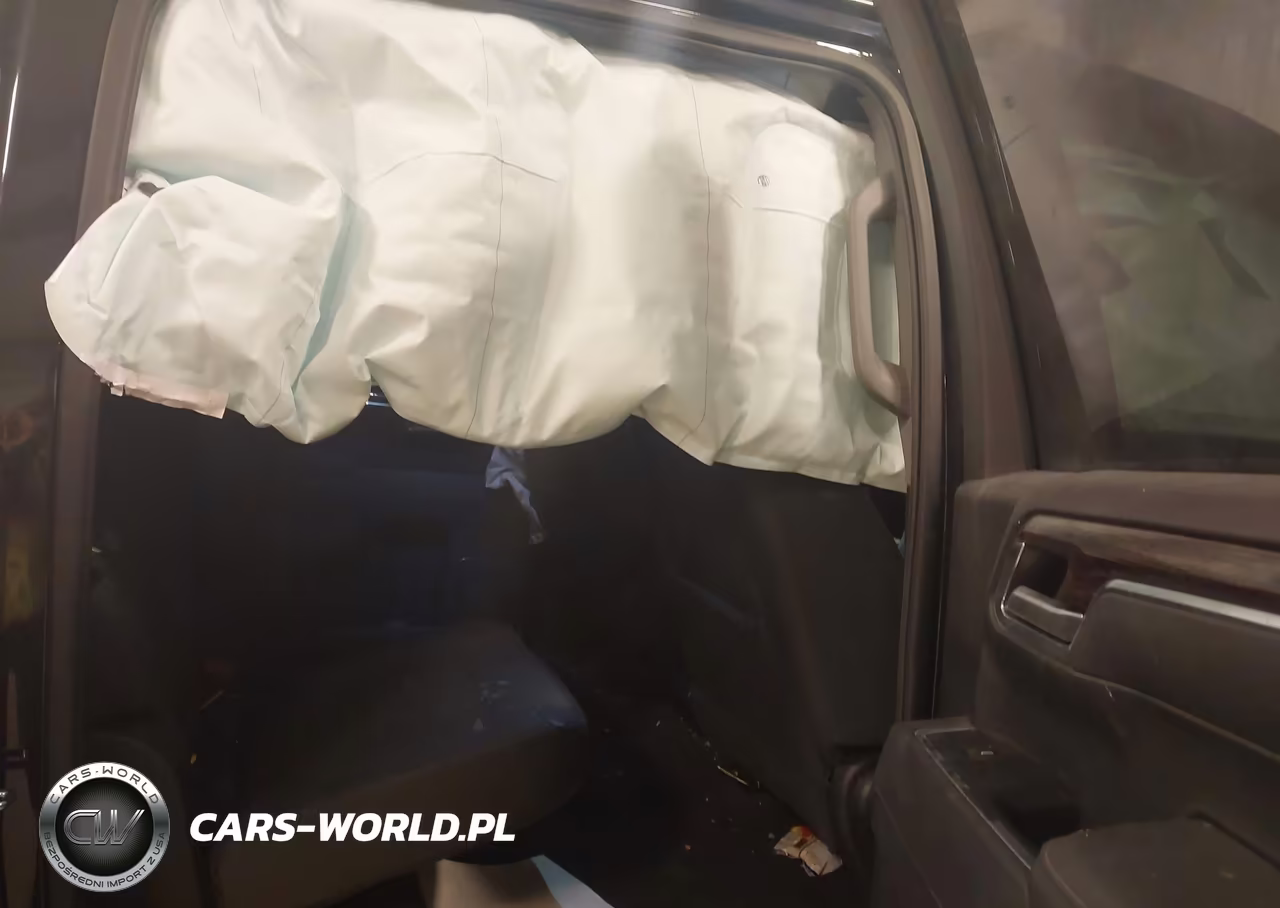 2025 GMC Sierra 1500 4Wd Short Box Elevation With 3Vl VIN:3GTPUJEK5SG290866 - 8