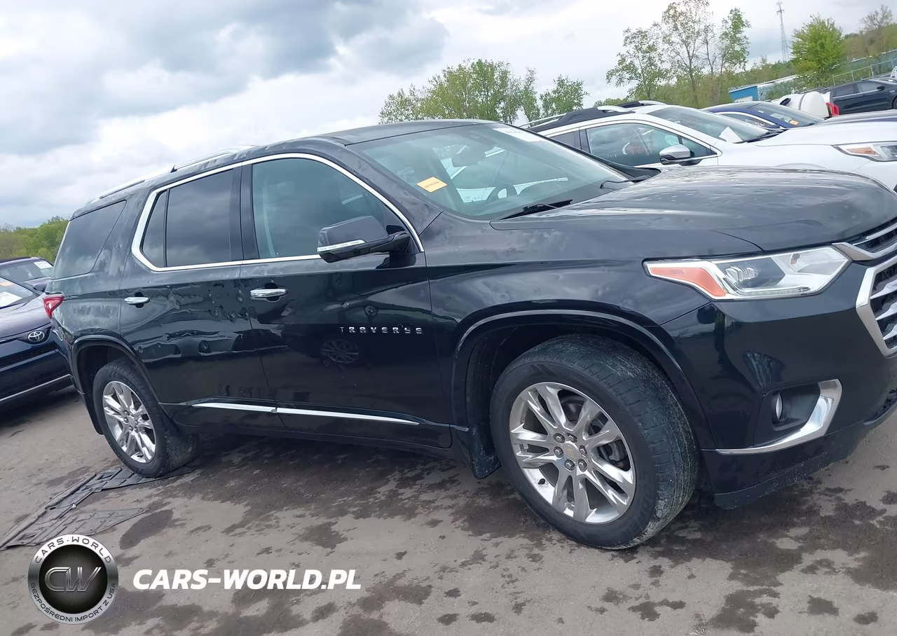2018 Chevrolet Traverse High Country VIN:1GNEVKKW4JJ107415 - 13
