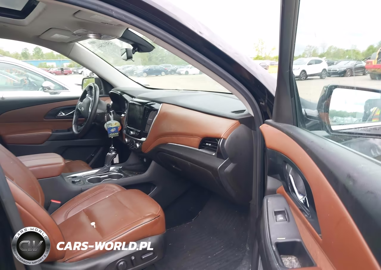 2018 Chevrolet Traverse High Country VIN:1GNEVKKW4JJ107415 - 5