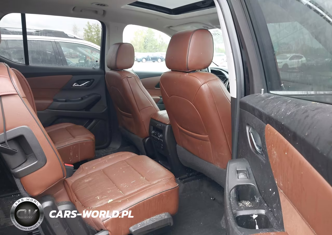 2018 Chevrolet Traverse High Country VIN:1GNEVKKW4JJ107415 - 8