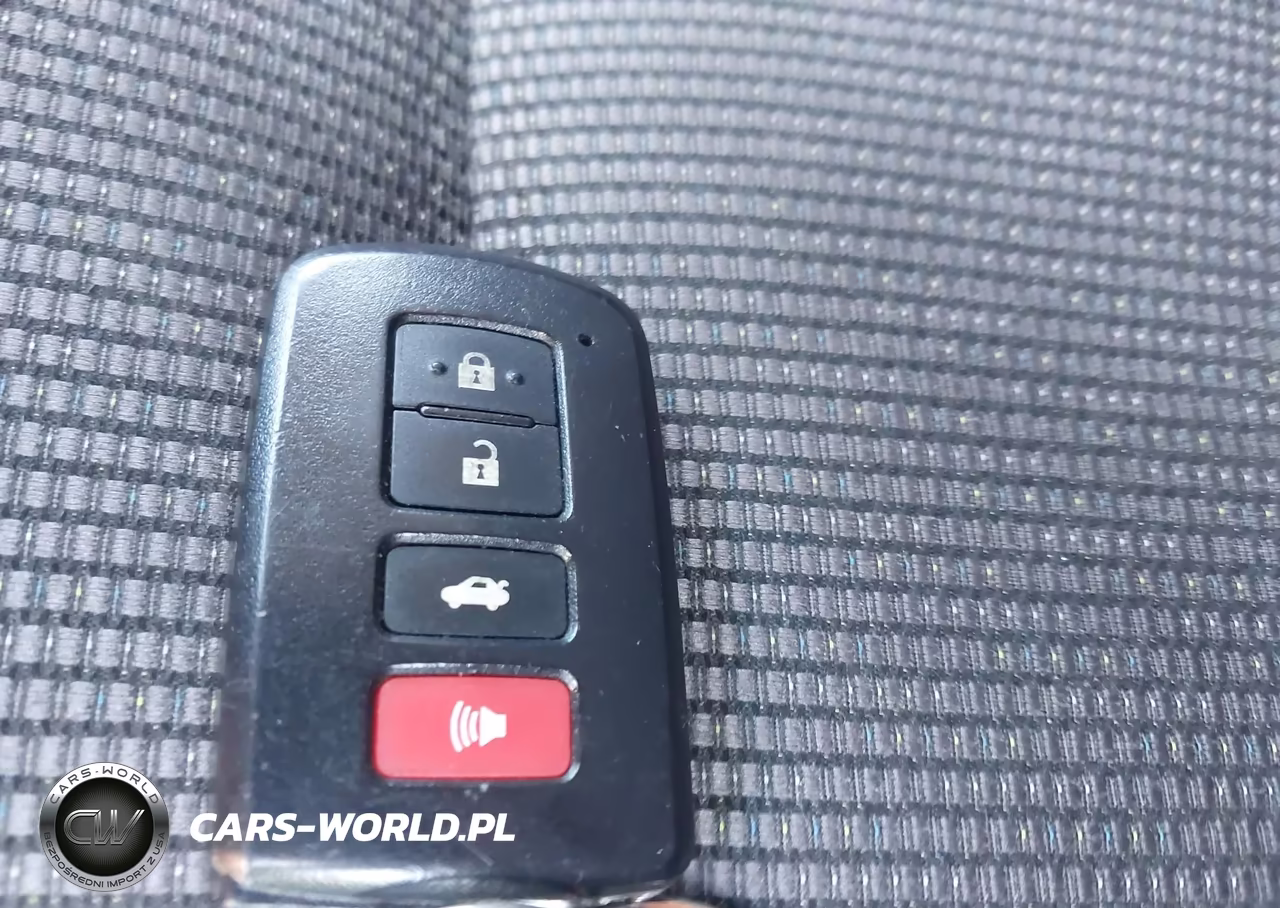 2018 Toyota Corolla Se VIN:2T1BURHE5JC975103 - 11