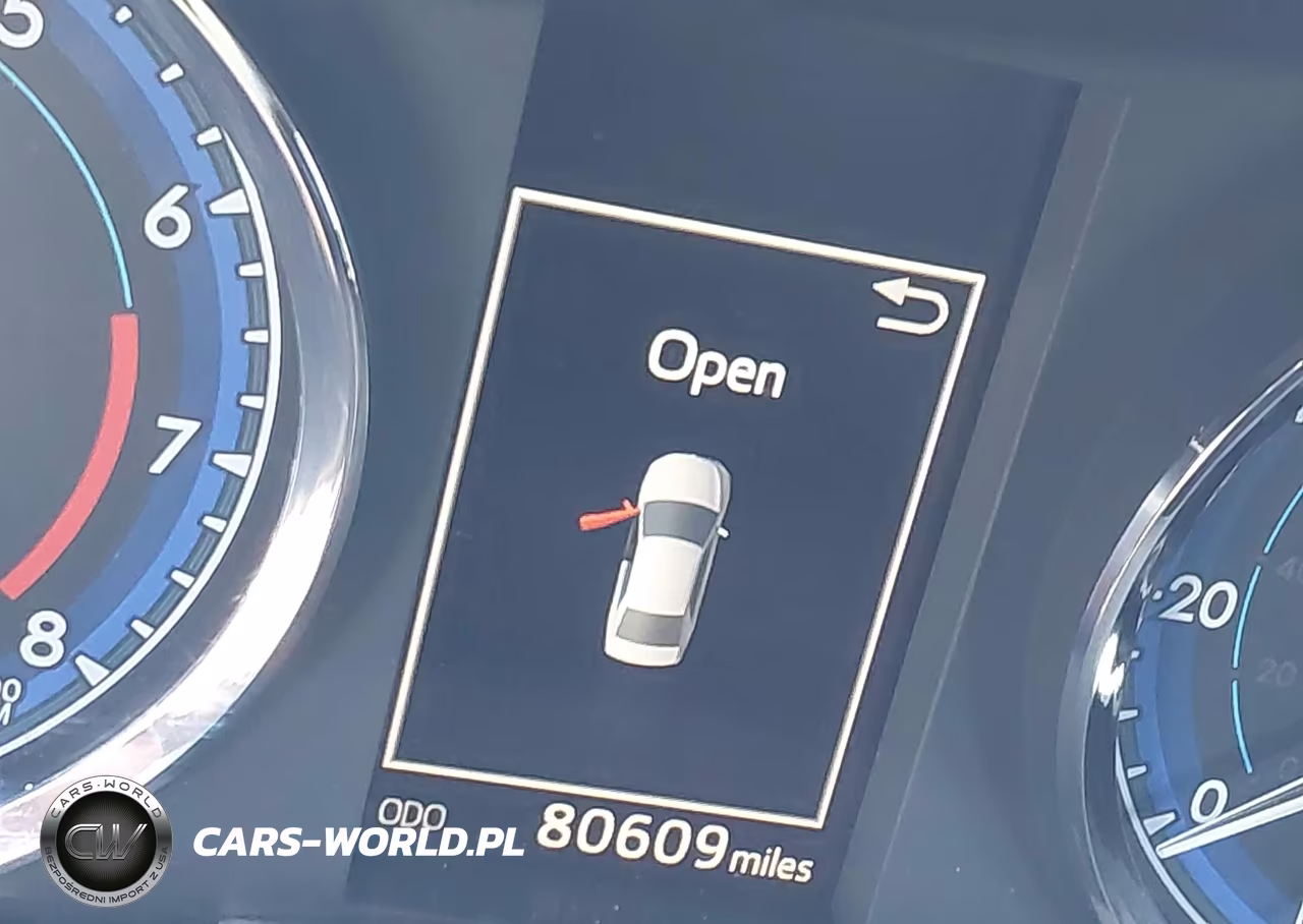 2018 Toyota Corolla Se VIN:2T1BURHE5JC975103 - 15