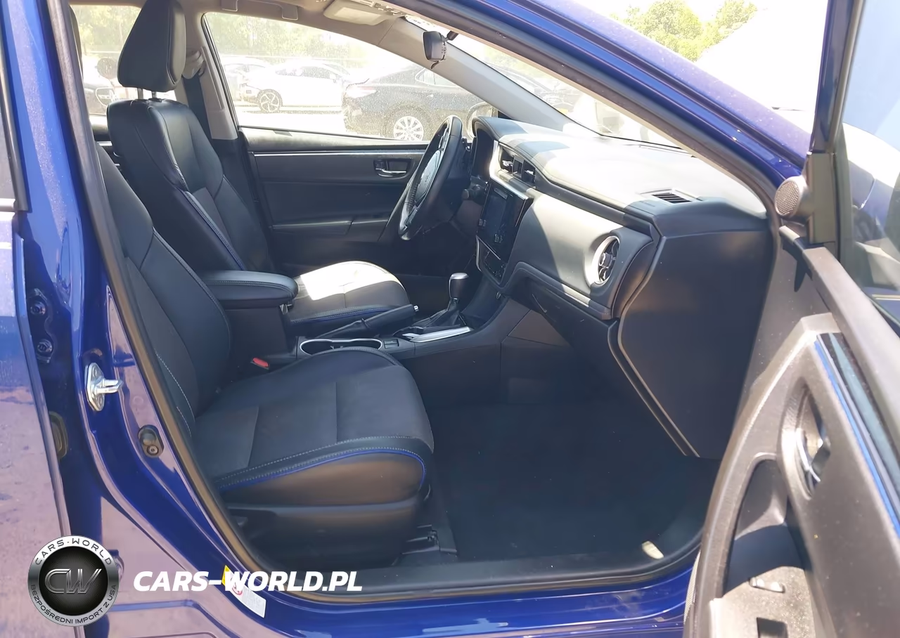 2018 Toyota Corolla Se VIN:2T1BURHE5JC975103 - 5