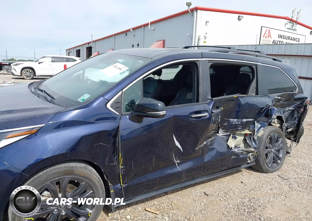 2024 Toyota Sienna Xse VIN:5TDCRKEC7RS200255 - 18