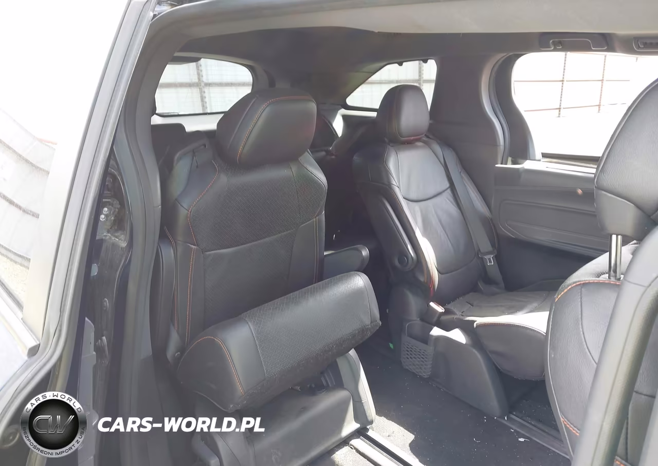 2024 Toyota Sienna Xse VIN:5TDCRKEC7RS200255 - 8
