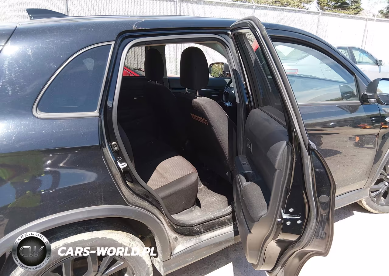 2018 Mitsubishi Outlander Sport 2.0 Le VIN:JA4AR3AU1JU007914 - 8
