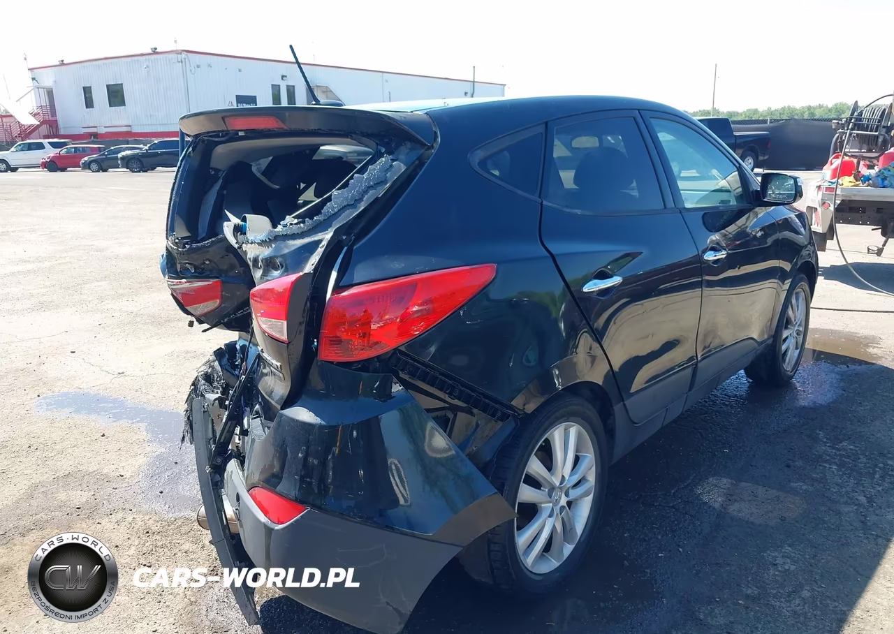 2013 Hyundai Tucson Limited VIN:KM8JU3AC7DU604836 - 4